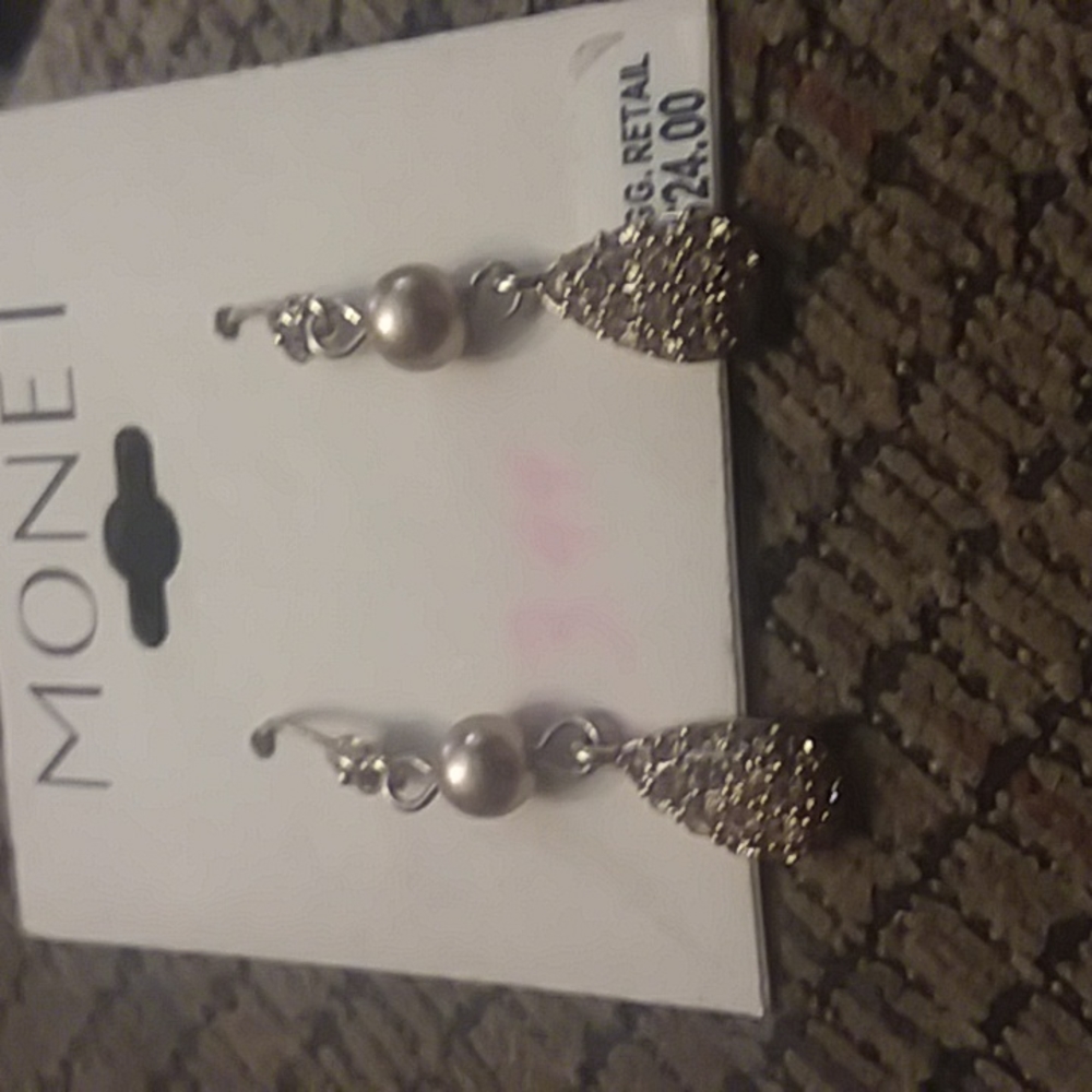 Gold earrings